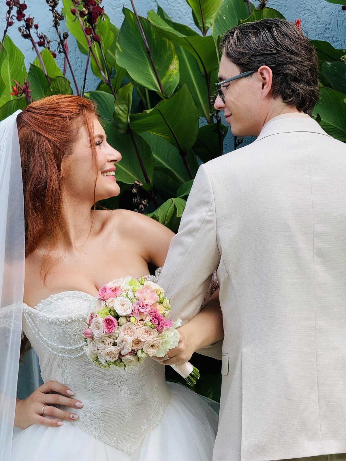 Bride and groom looking at each other — Vivielle Events weddings